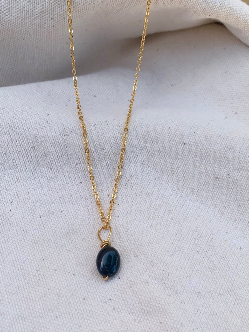 Onyx small necklace