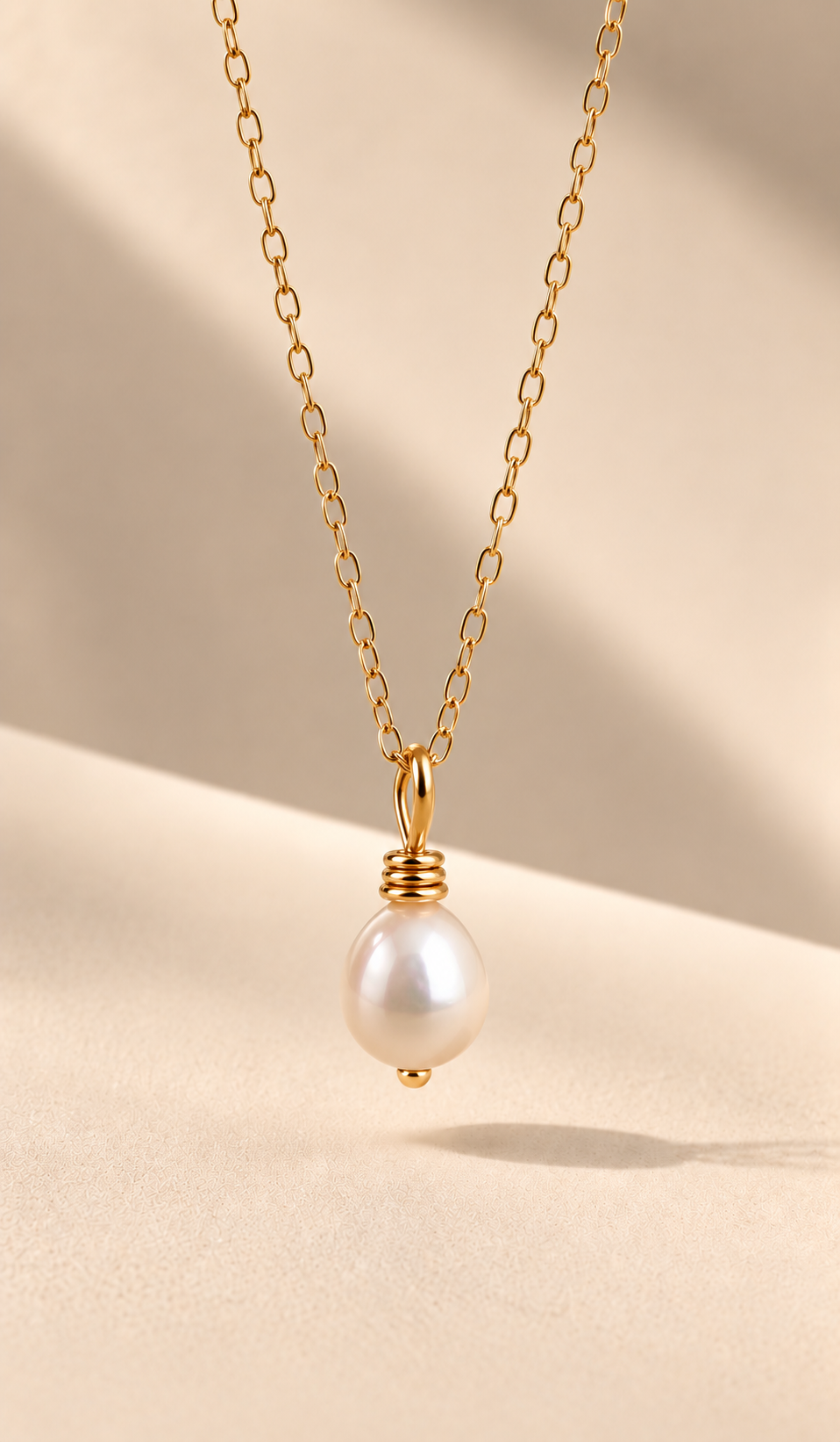 Pearl charm necklace